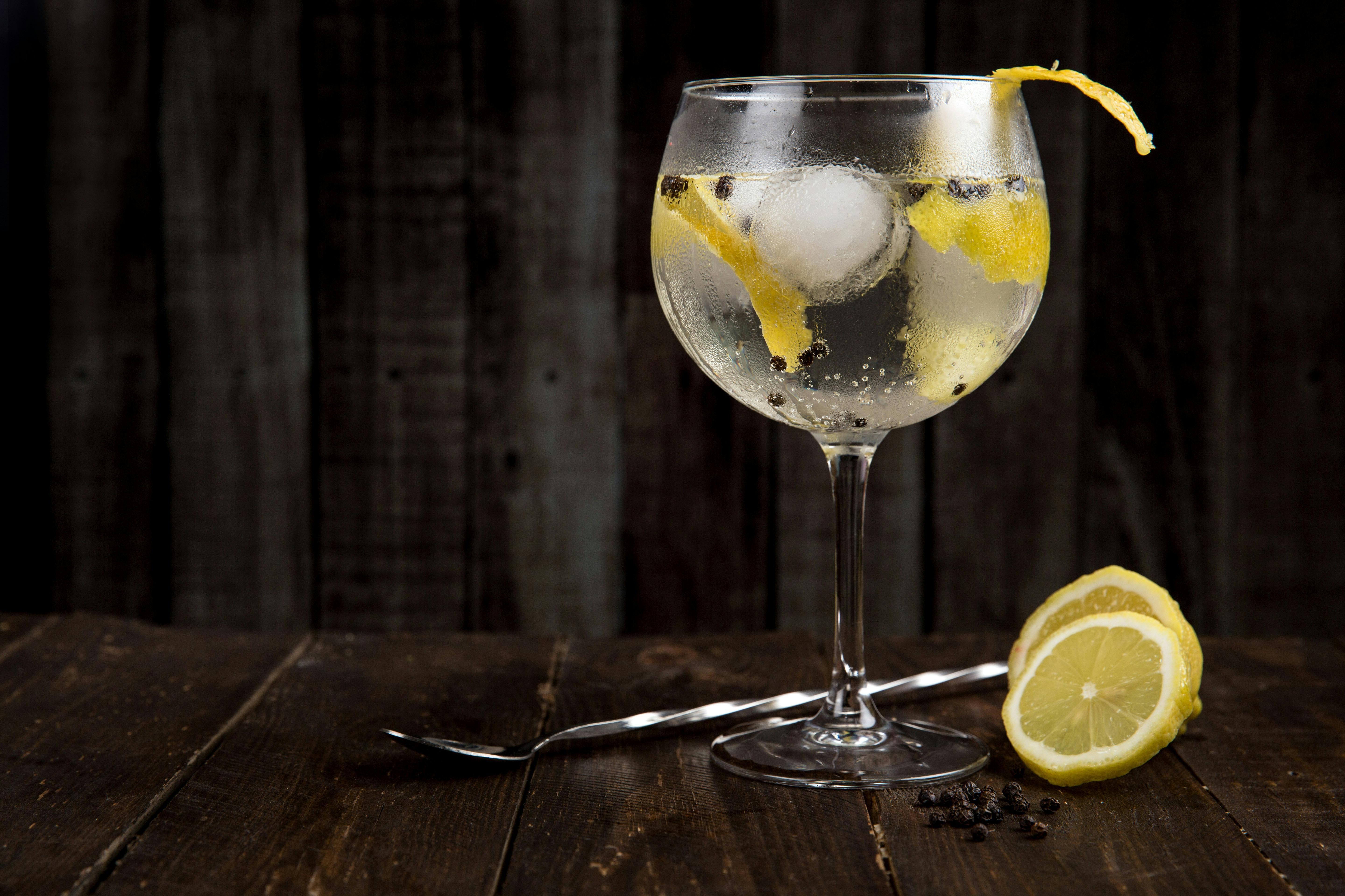 Scopri 3 curiosità sorprendenti sul gin che ti faranno innamorare ancora di più